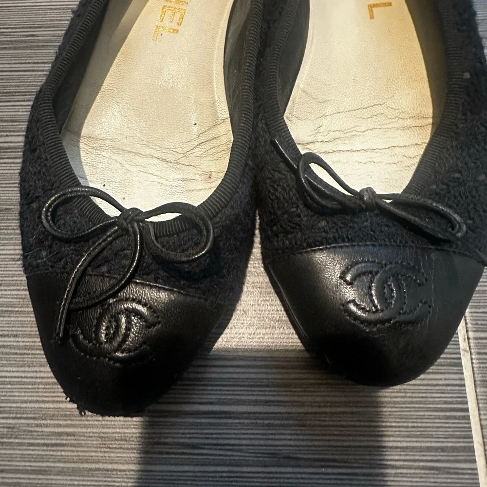 CHANEL Interlocking CC Logo Tweed Ballet Flats - Picture 4 of 8